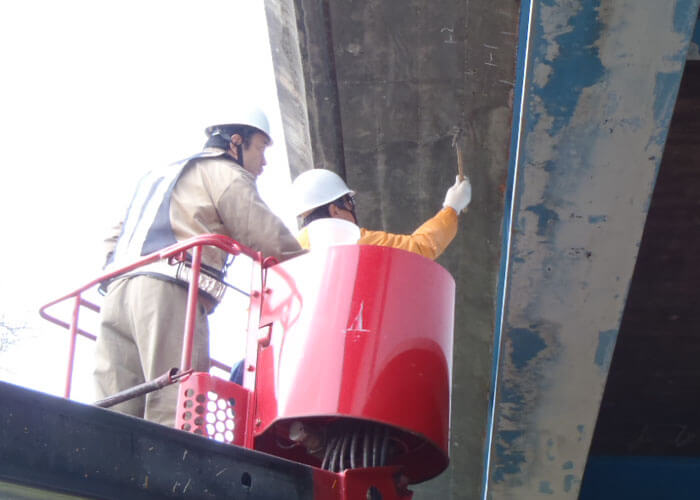 損傷調査(たたき点検)