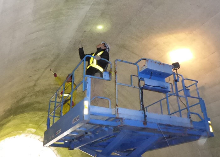 損傷調査(たたき点検)