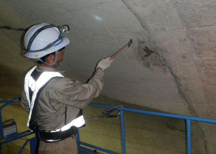 損傷調査(たたき点検)