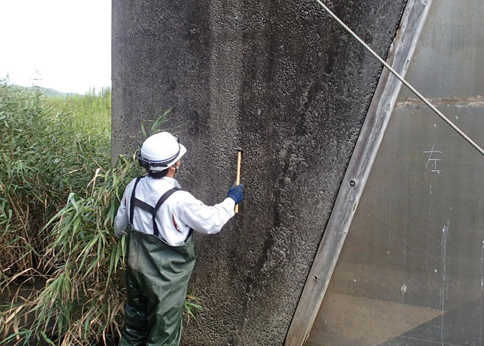 損傷調査(たたき点検)